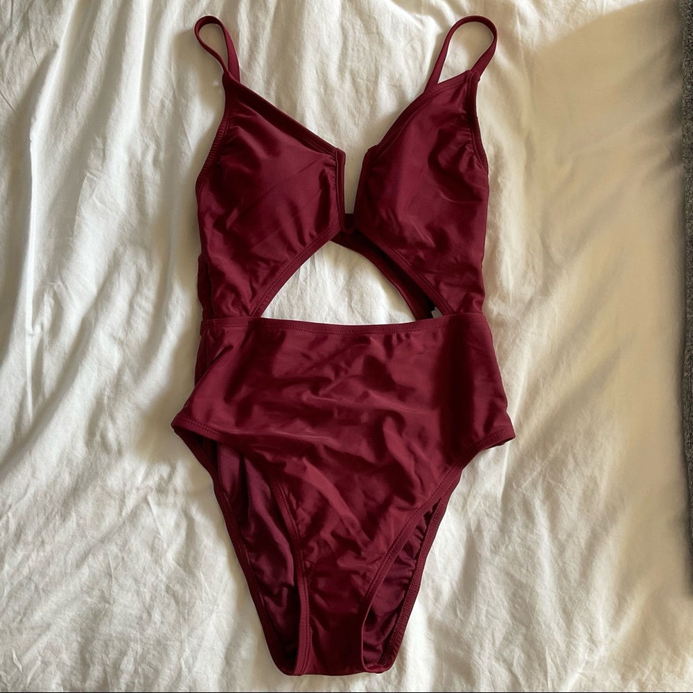 NWT Shade & Shore Swimsuit Target